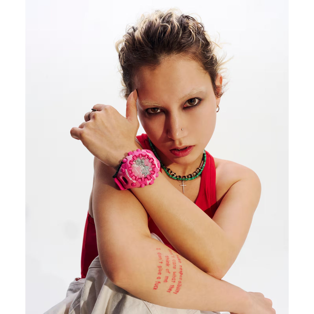 Casio G-Shock GA-V01CMG-4A Herrenuhr Rosafarbenes Camouflage