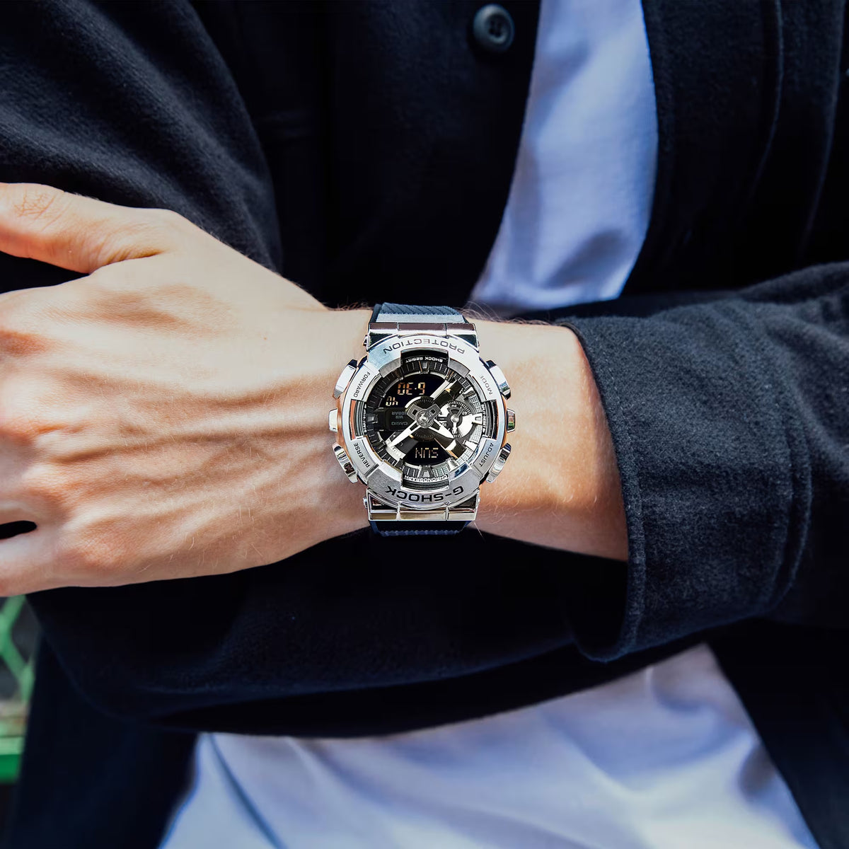 Casio G-Shock GM-110-1A Men's Silver Black Watch