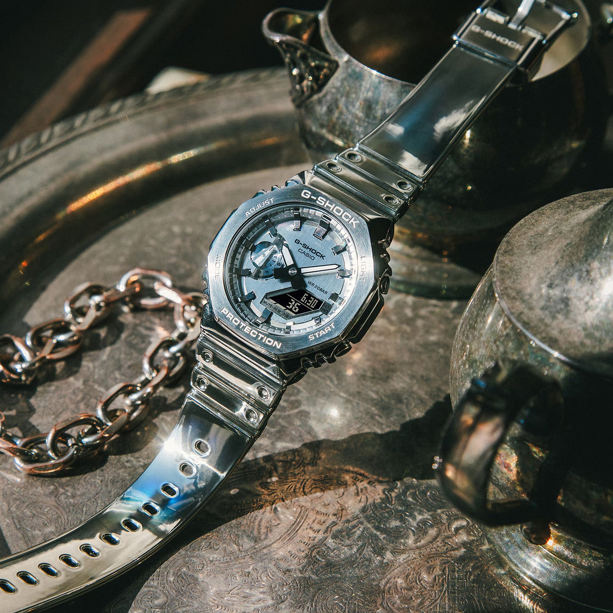 Casio G-Shock GM-2100YM-8 Herrenuhr Silber