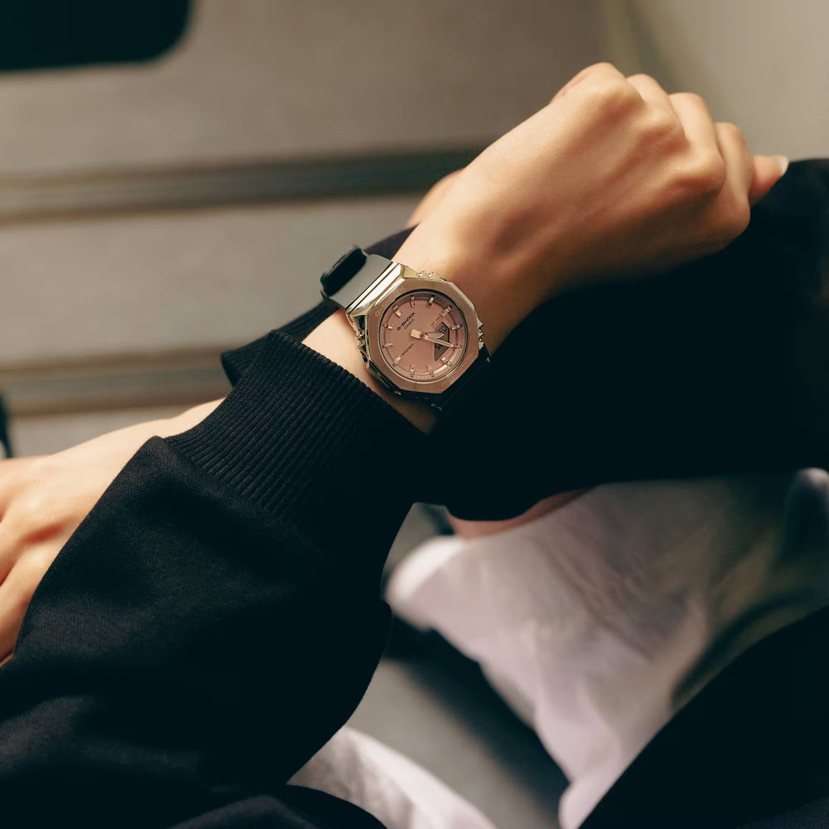 Casio G-Shock Uhr GM-S2110-4A Damen Silbern Rose