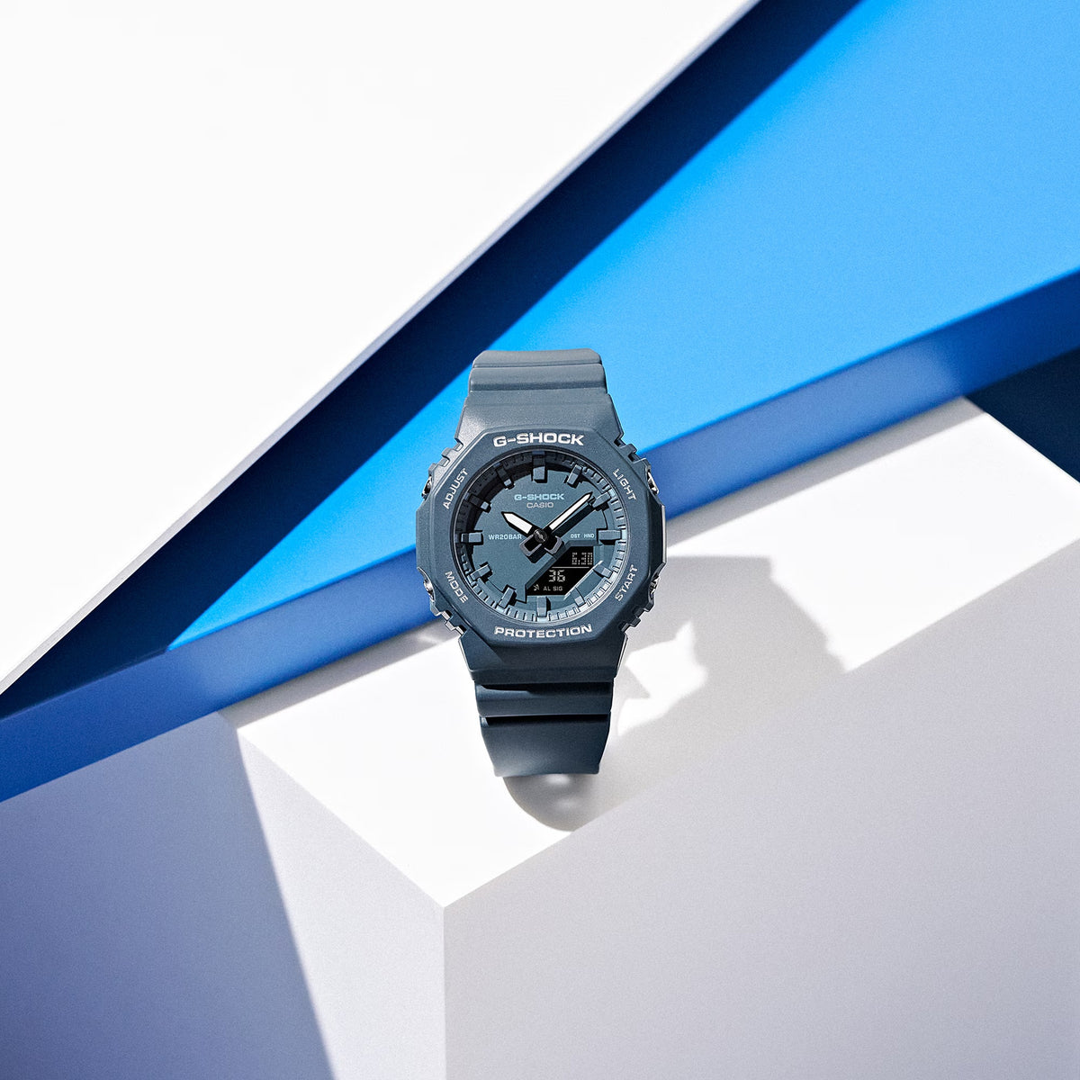 Casio G-Shock GMA-P2100BA-2A Damenuhr Blau