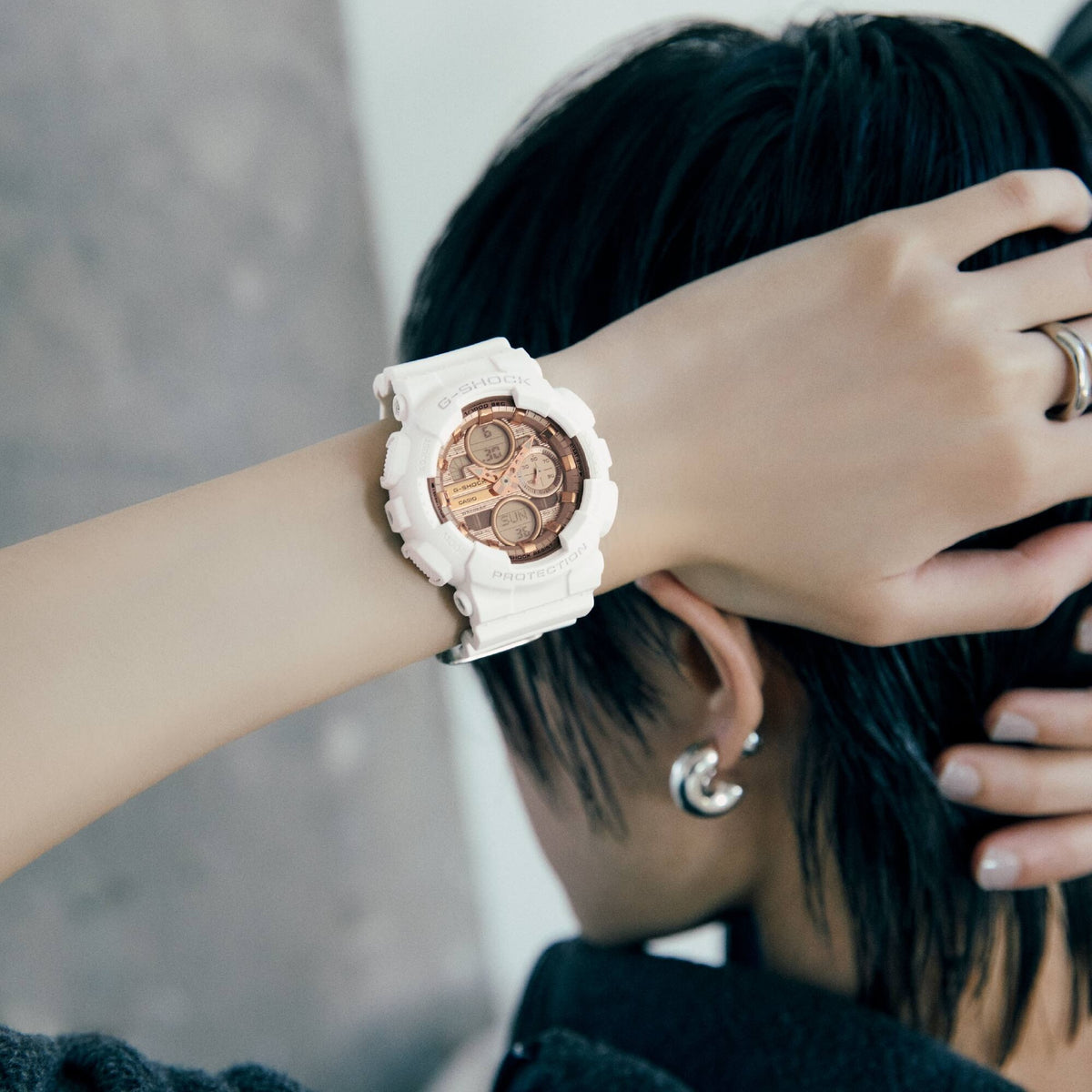 Casio G-Shock Damenuhr GMA-S140PG-7A Weiß Roségold