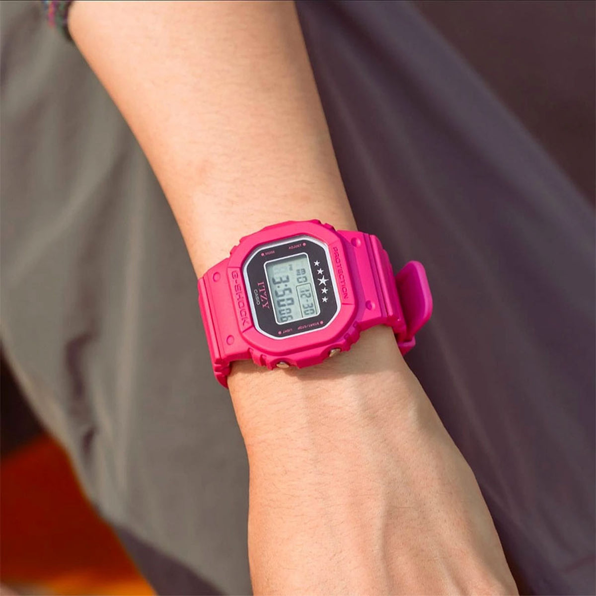 Casio G-Shock GMD-S5610IT-4A Damenuhr Rosa ITZY