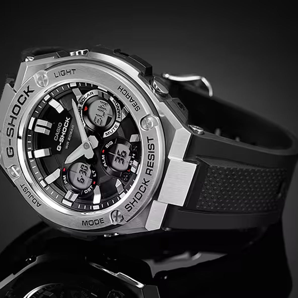 Casio G-Shock GST-S110-1A Herrenuhr Silber Schwarz