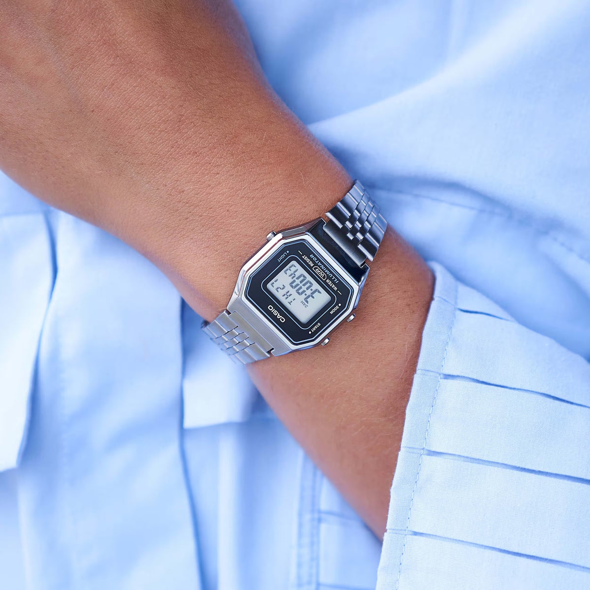 Montre Casio Vintage LA680WEA-1 Digitale