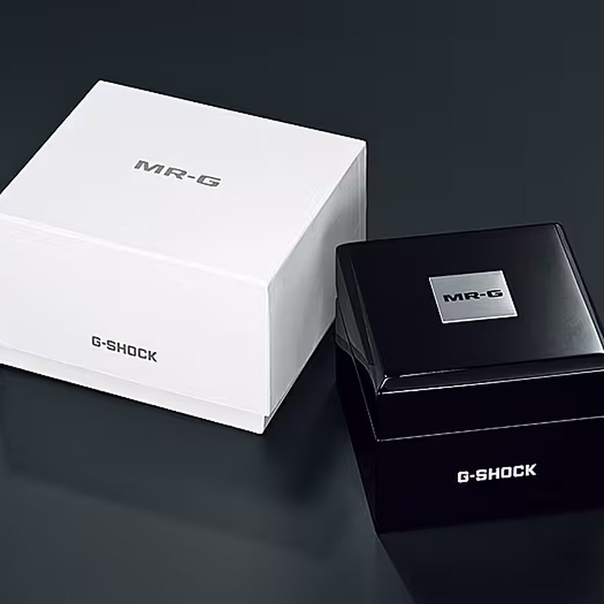 Montre Casio G-Shock MRG-B2000B-1A Solaire Radio-piloté Titane