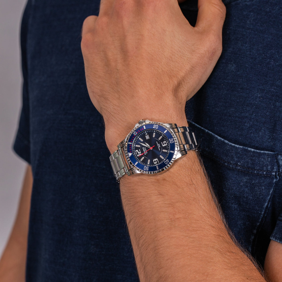 Montre Casio MTD-1053D-2AV Bleu Homme