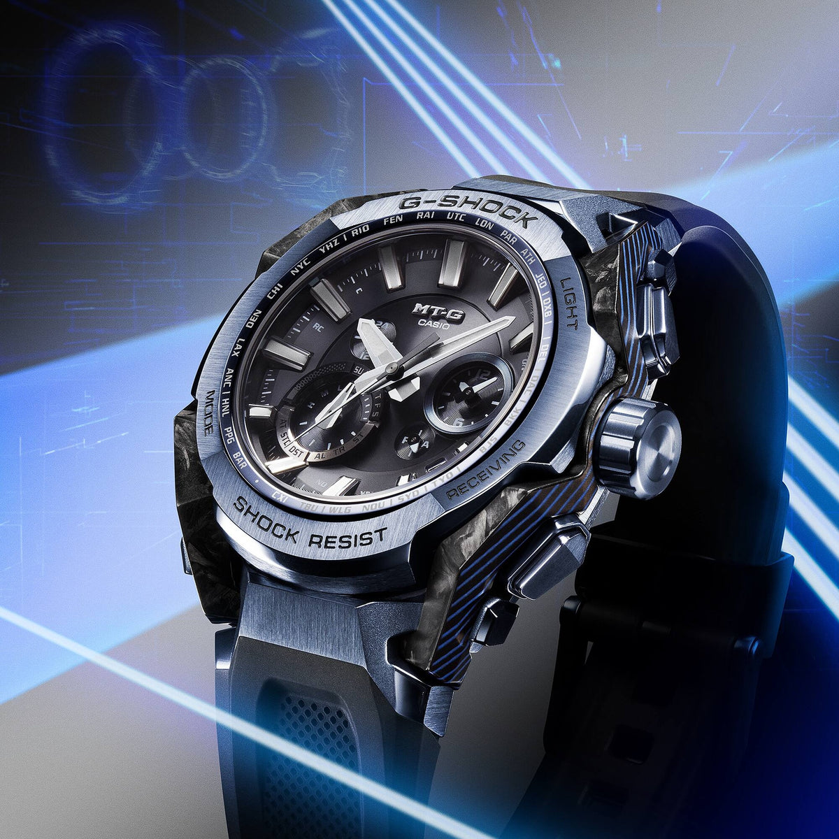 Montre Casio G-Shock MTG-B4000B-1A2 Solaire Radio-piloté