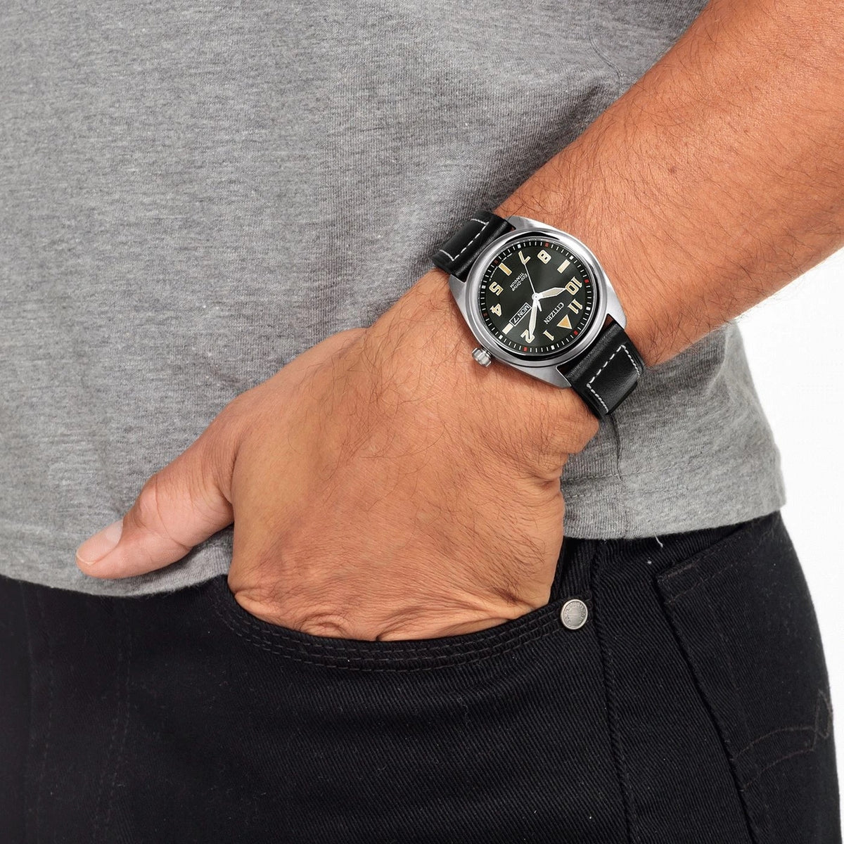Relógio Citizen BM8560-29EC Eco-Drive 42mm Super Titanium Pele Preta Homem