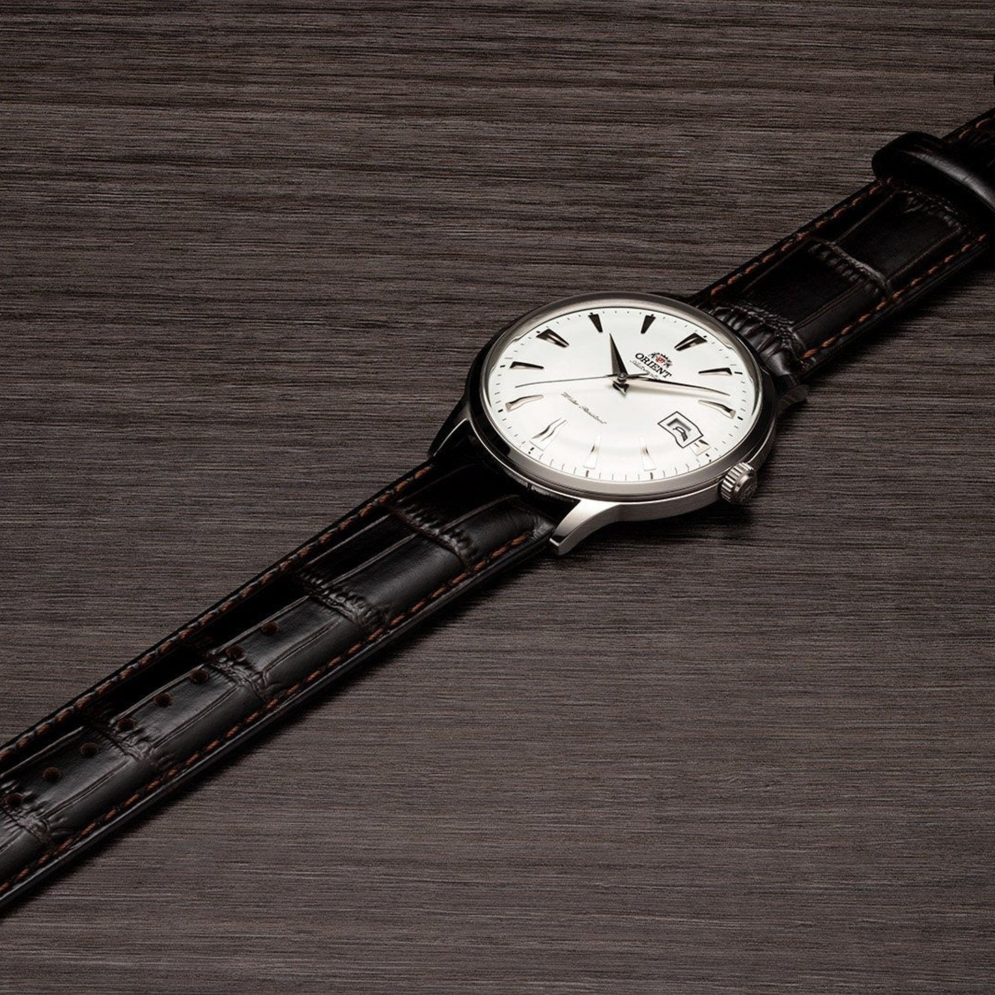Orient Bambino V1 2nd Generation TAC00005W0 Automatic Silver White Leather Watch