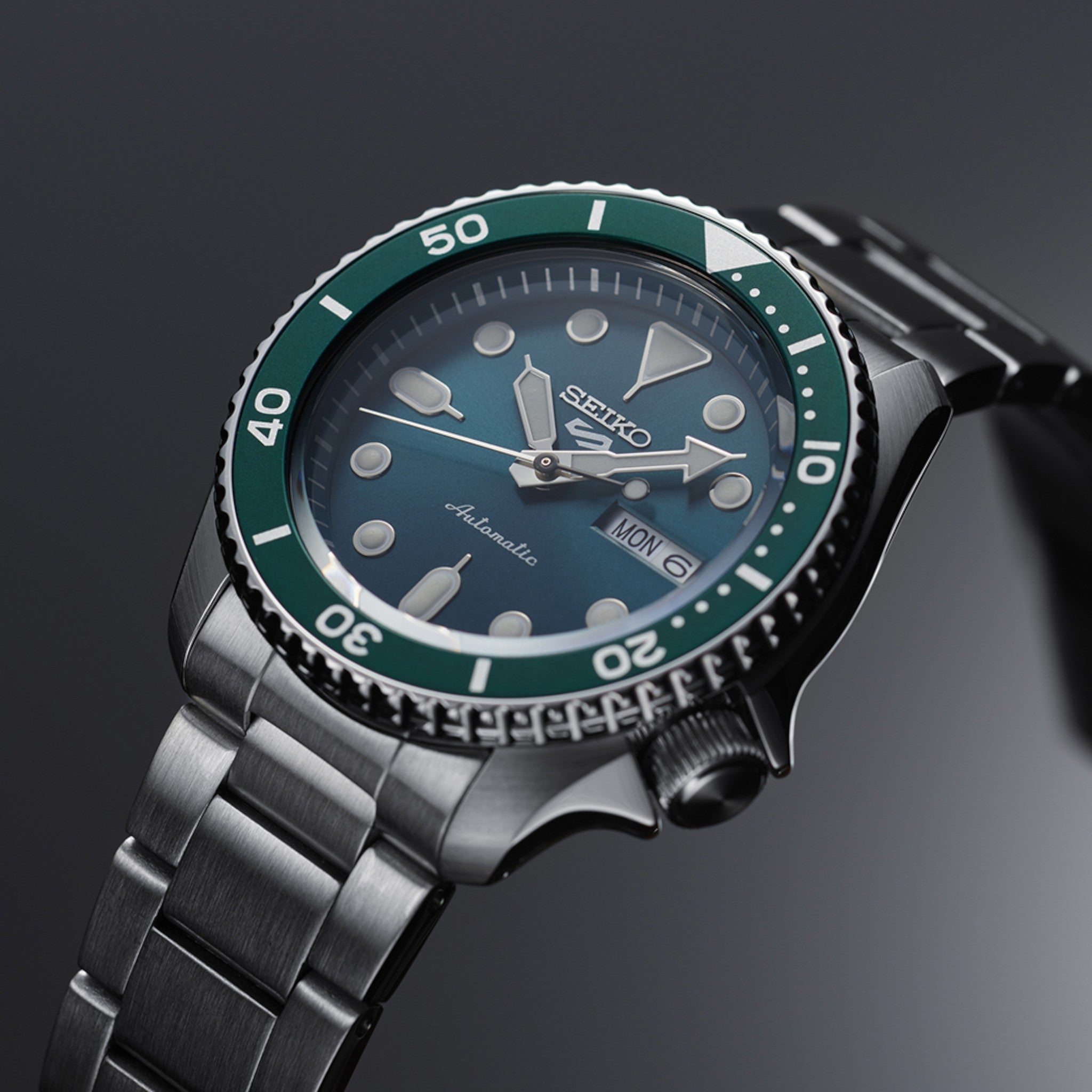 Montre Seiko 5 Sports SRPD61K1 Automatique Vert