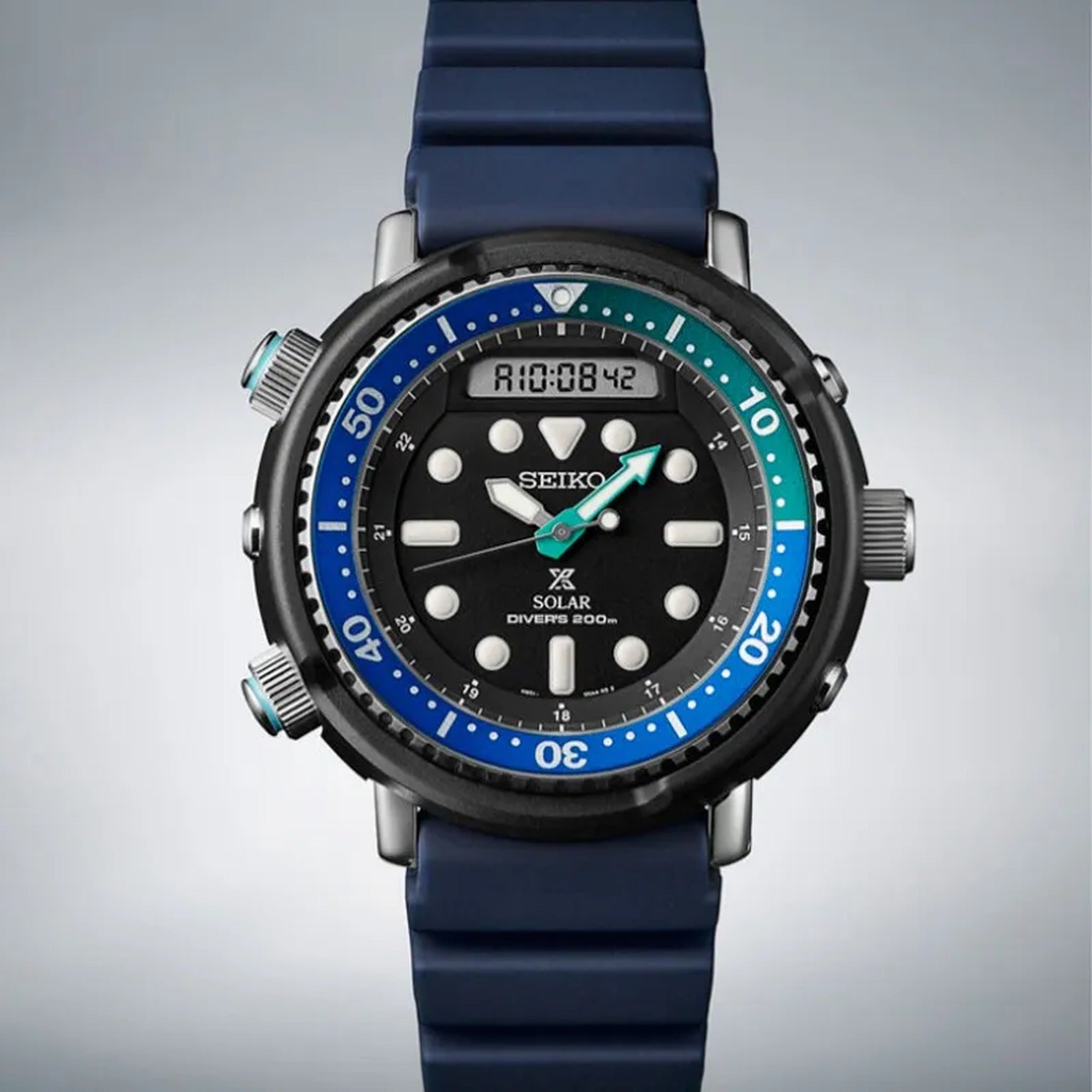 Seiko Men's Prospex Solar Watch SNJ039P1 Arnie Tropical Lagoon Edition