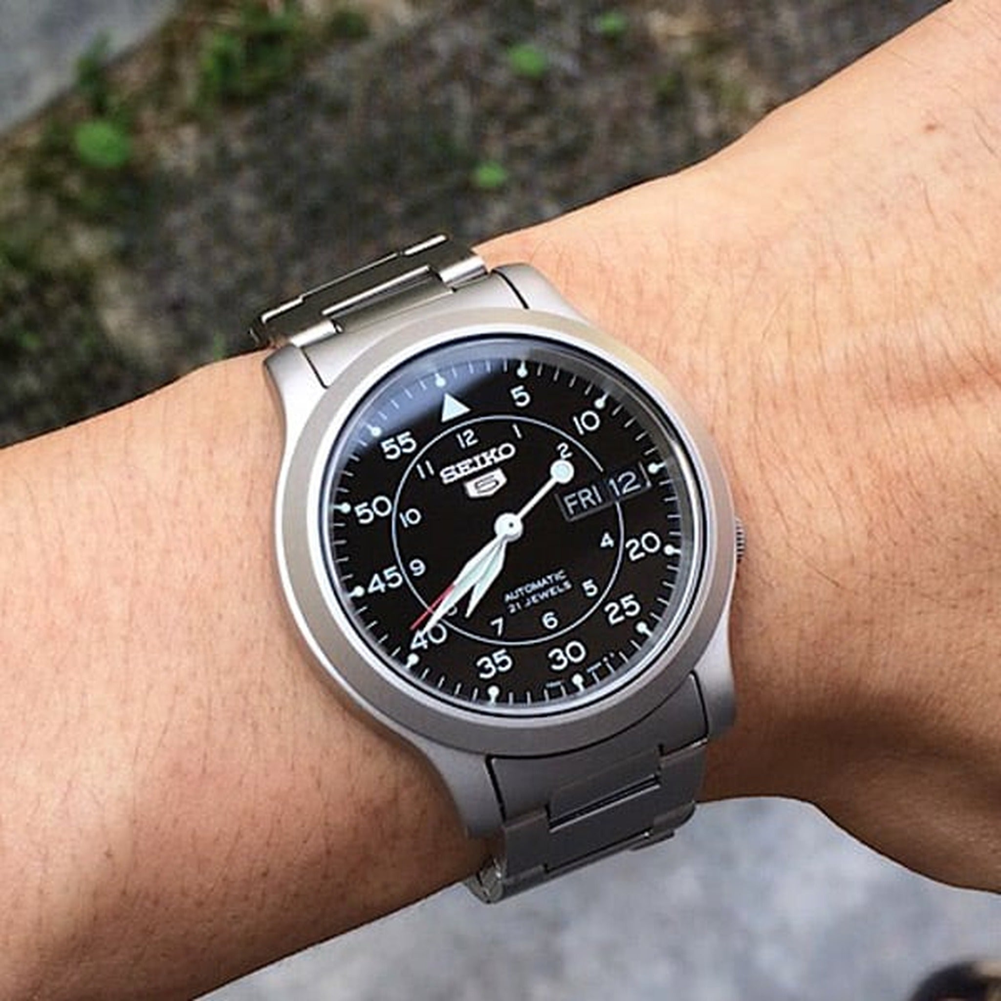 Montre Seiko 5 Homme Automatique SNK809K1 Noir