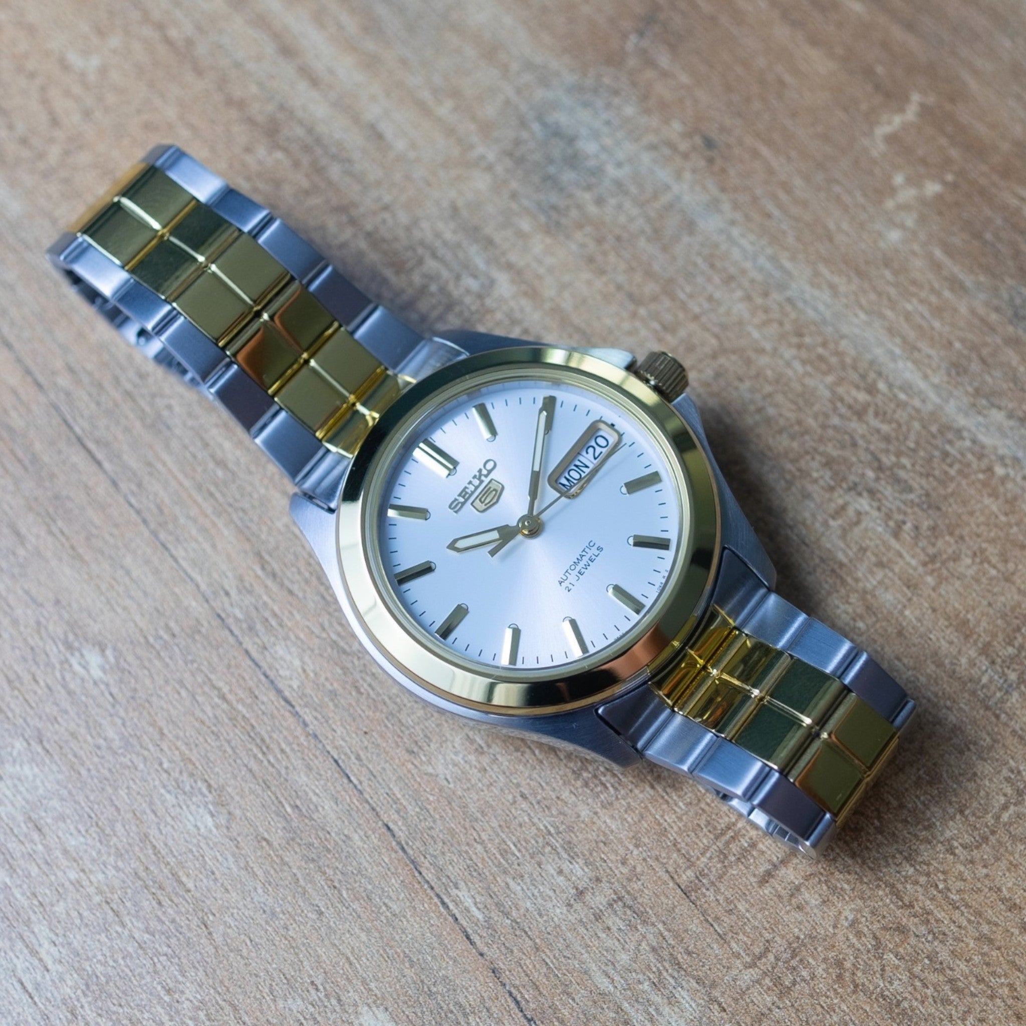 Seiko 5 SNKK94K1 Men's Automatic White Watch