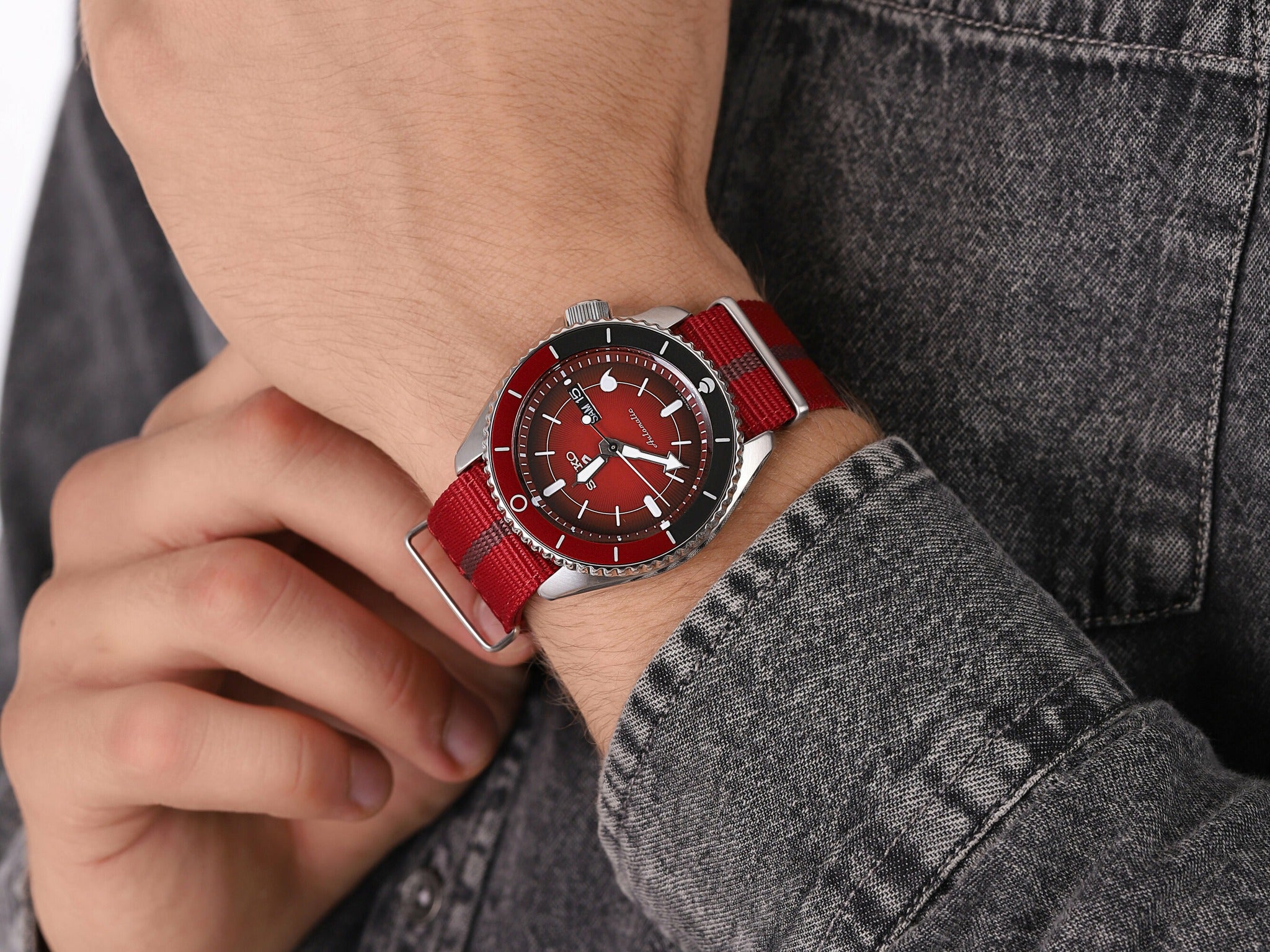 Montre Seiko 5 Sports Homme SRPF67K1 Sarada Uchiha édition Limitée Naruto & Boruto