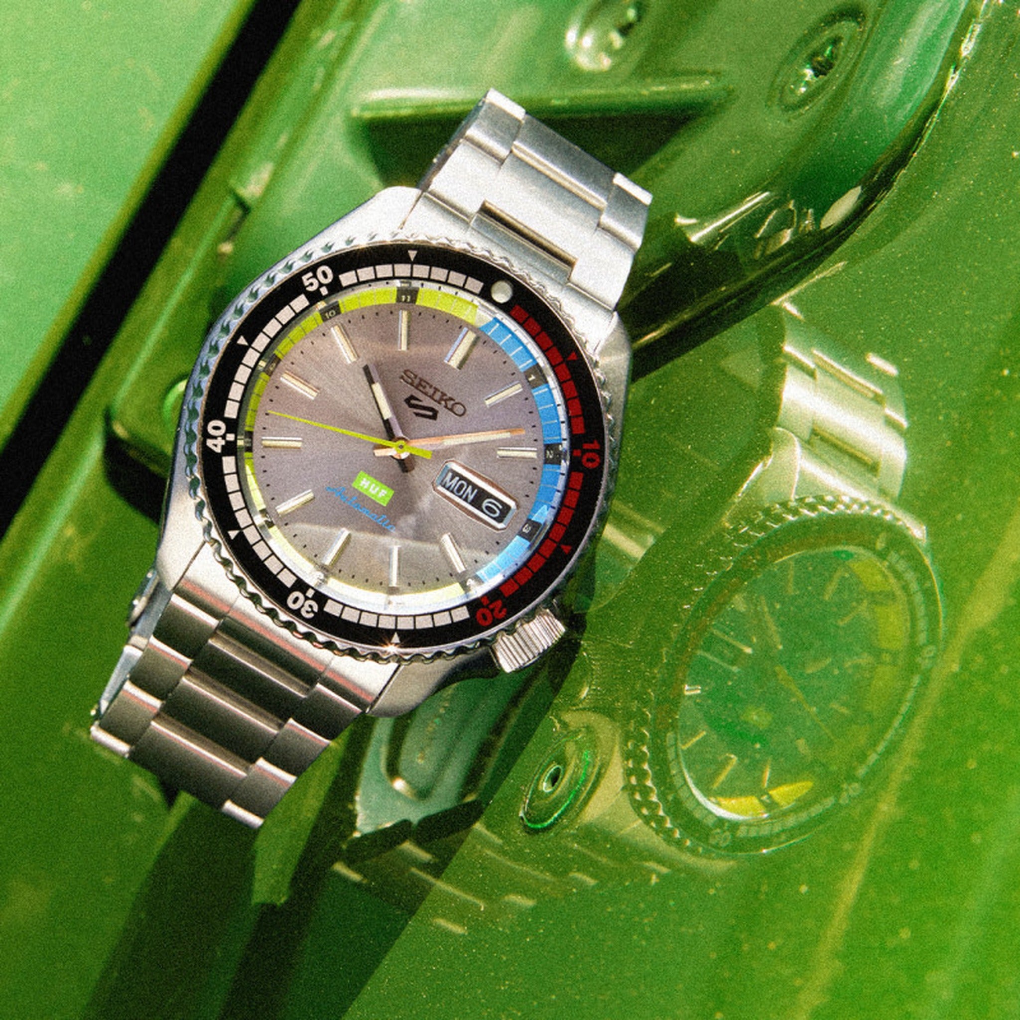 Seiko 5 Sports Herren-Automatikuhr SRPL33K1 Silber Limited Edition HUF