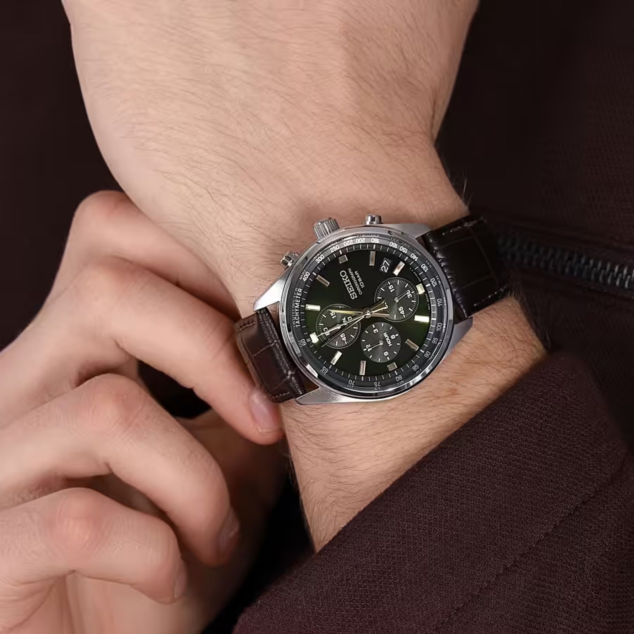 Seiko Men's Chronograph Sport Watch Quartz SSB385P1 Green Leather Strap