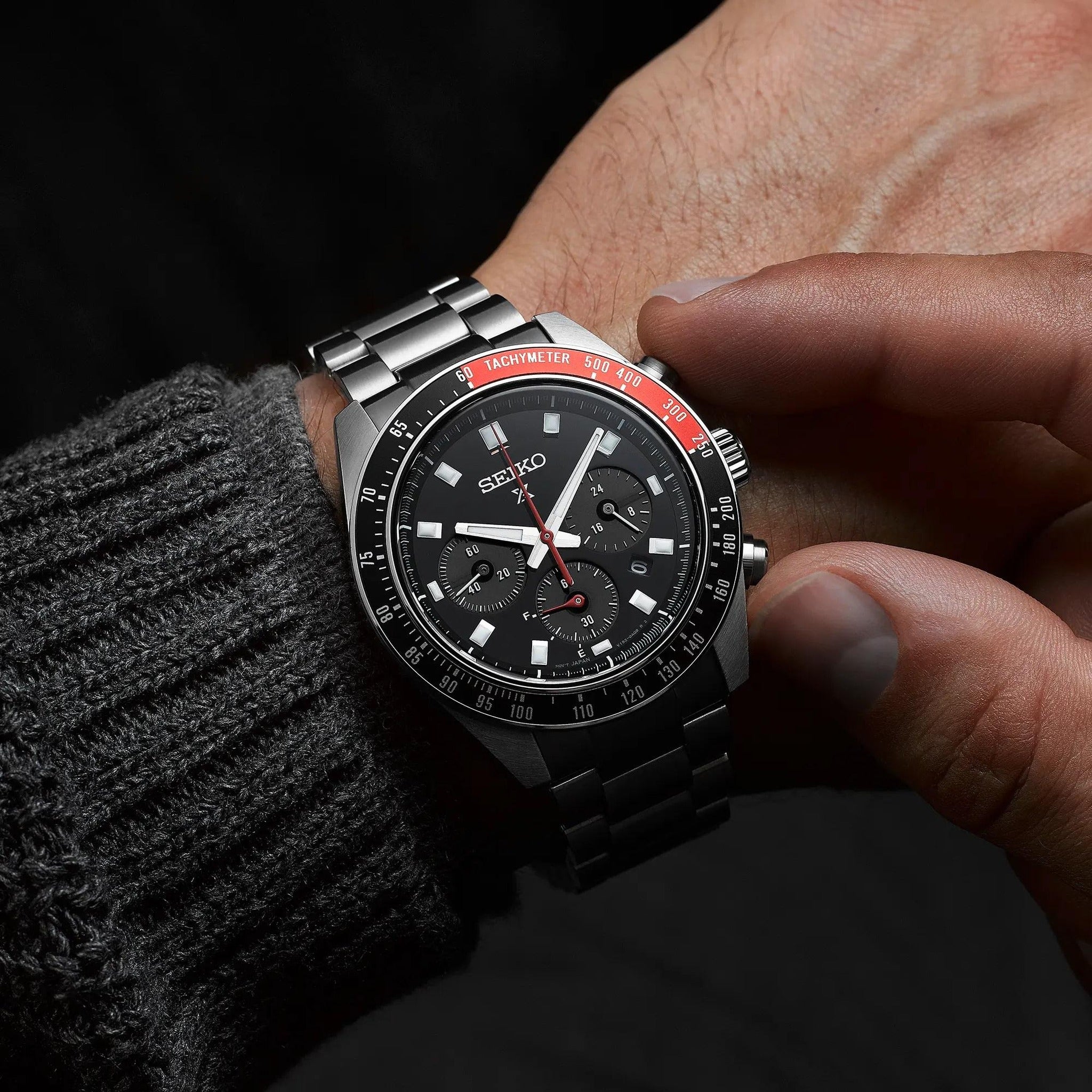 Seiko Prospex Solar Men's Watch SSC915P1 Speedtimer Chronograph Black Red