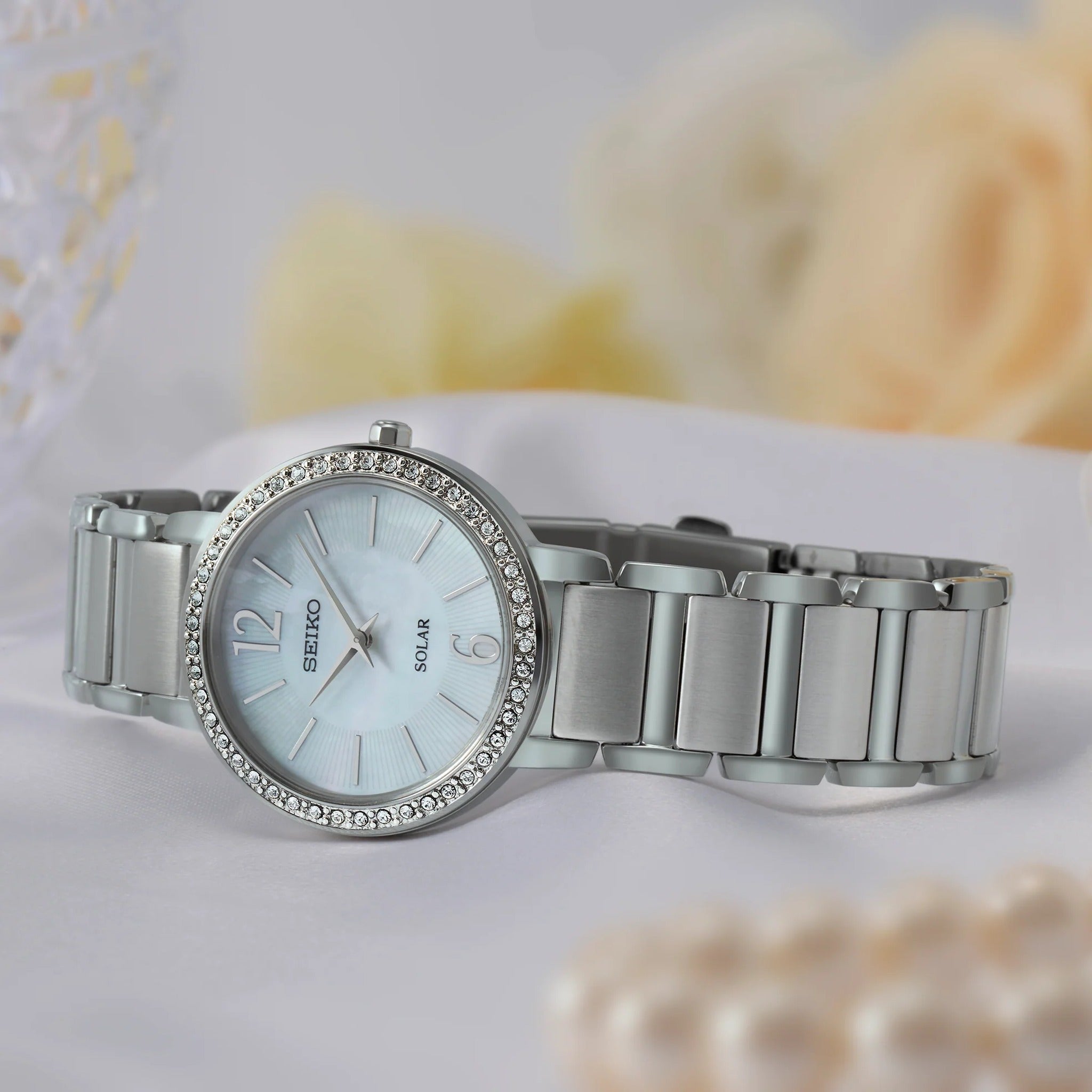 Seiko Solar Quartz Women's Watch SUP467P1 Round Mother of Pearl Silver