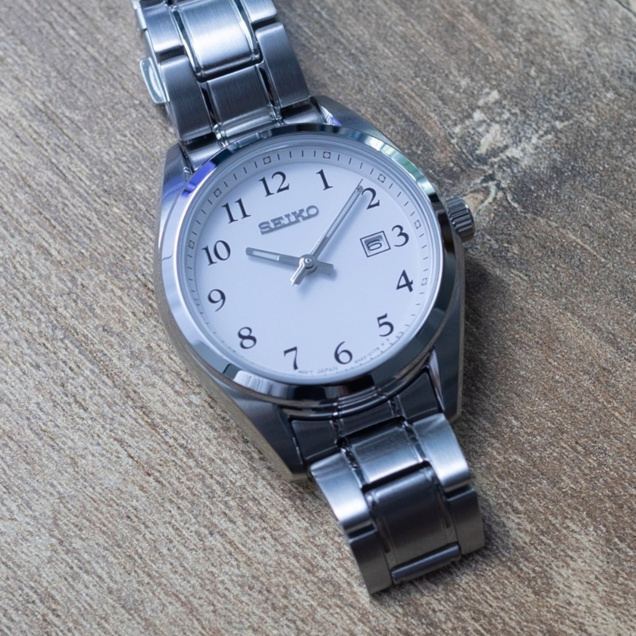Montre Seiko Classic SUR465P1 Femme Quartz Blanc