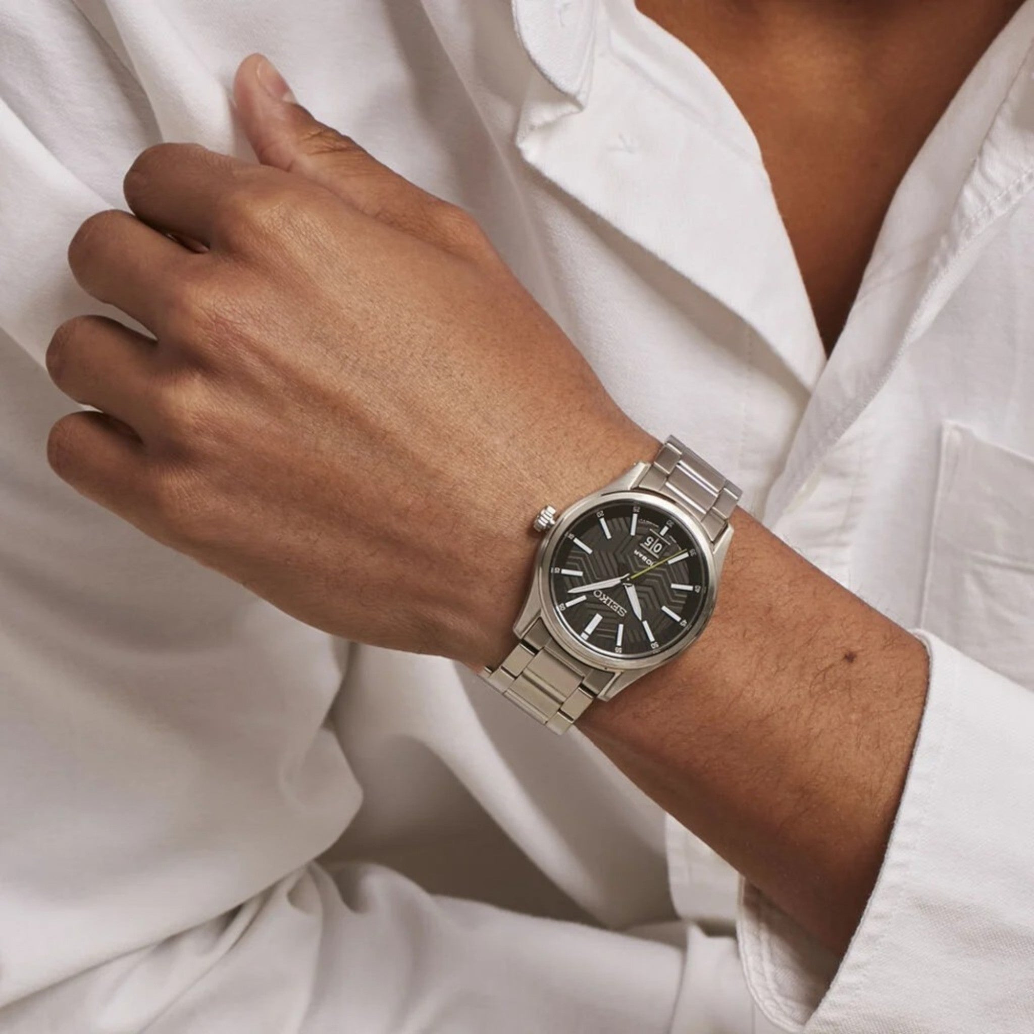 Montre Seiko Classic Homme SUR535P1 Noir Date Quartz