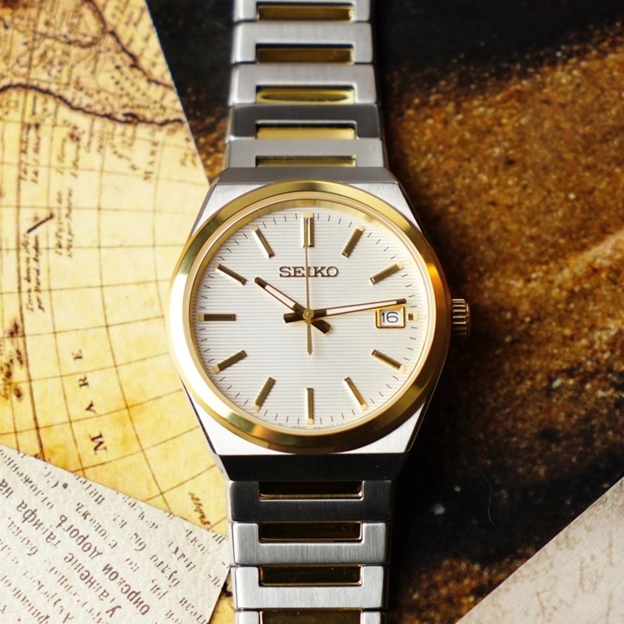Seiko Classic Men's Watch SUR558P1 White Gold Quartz