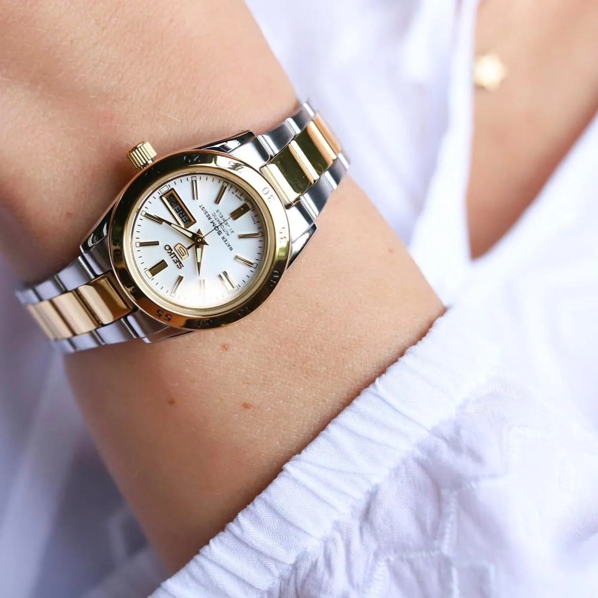 Seiko 5 Women's Automatic Watch SYMG42K1 Silver Gold White