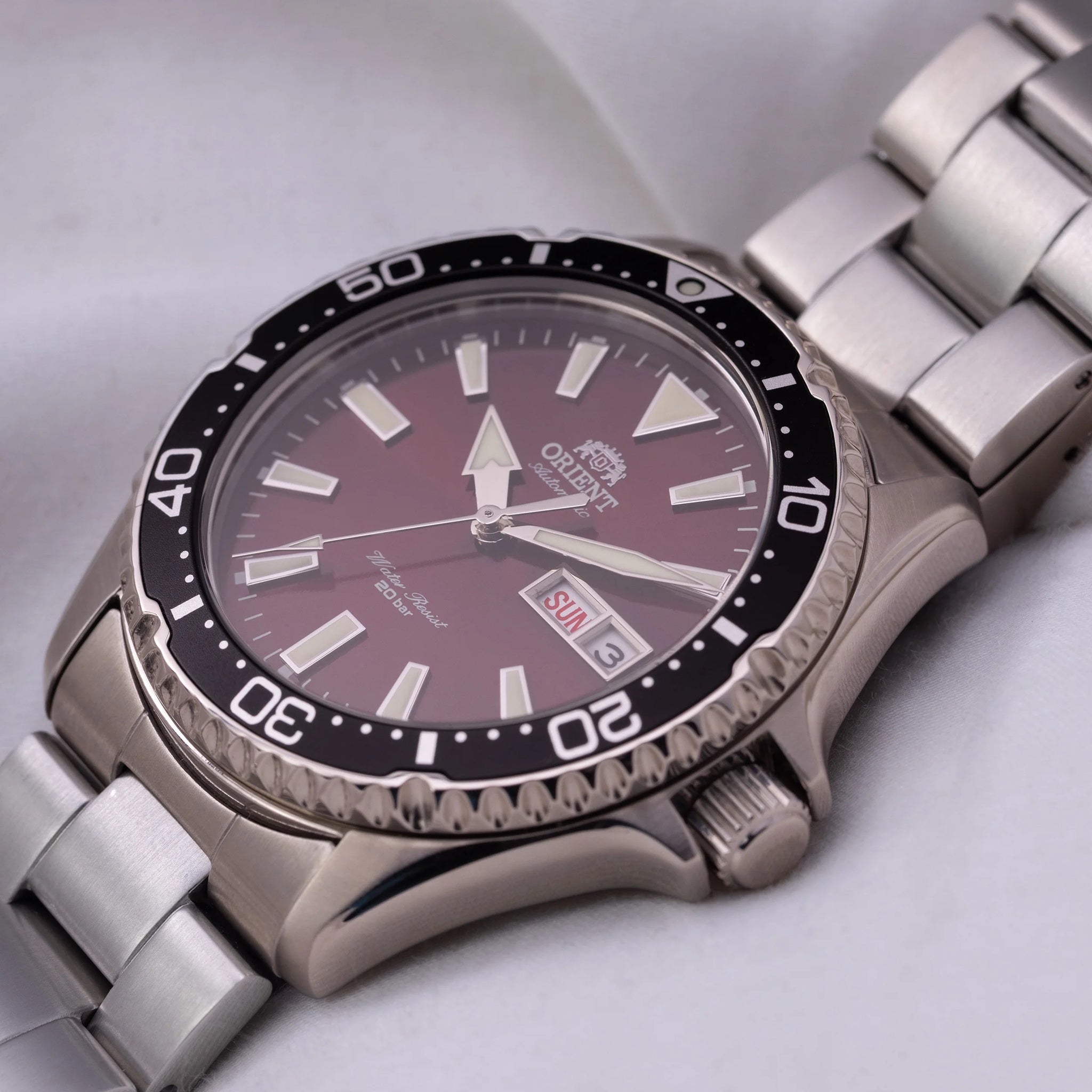 Montre Orient Mako III RA-AA0003R39B Kamasu Rouge Automatique