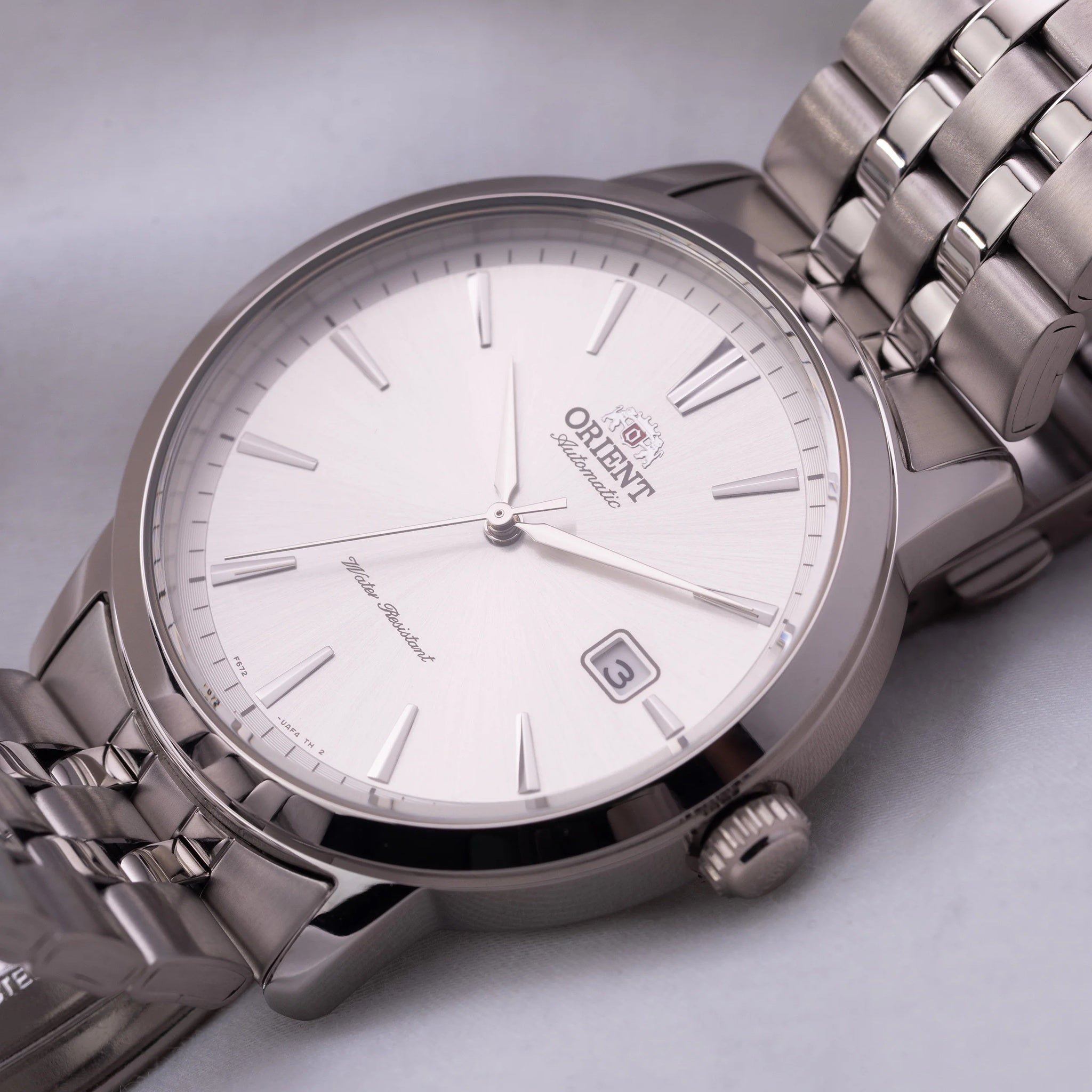 Montre Orient Contemporary RA-AC0F02S30B Argenté Automatique