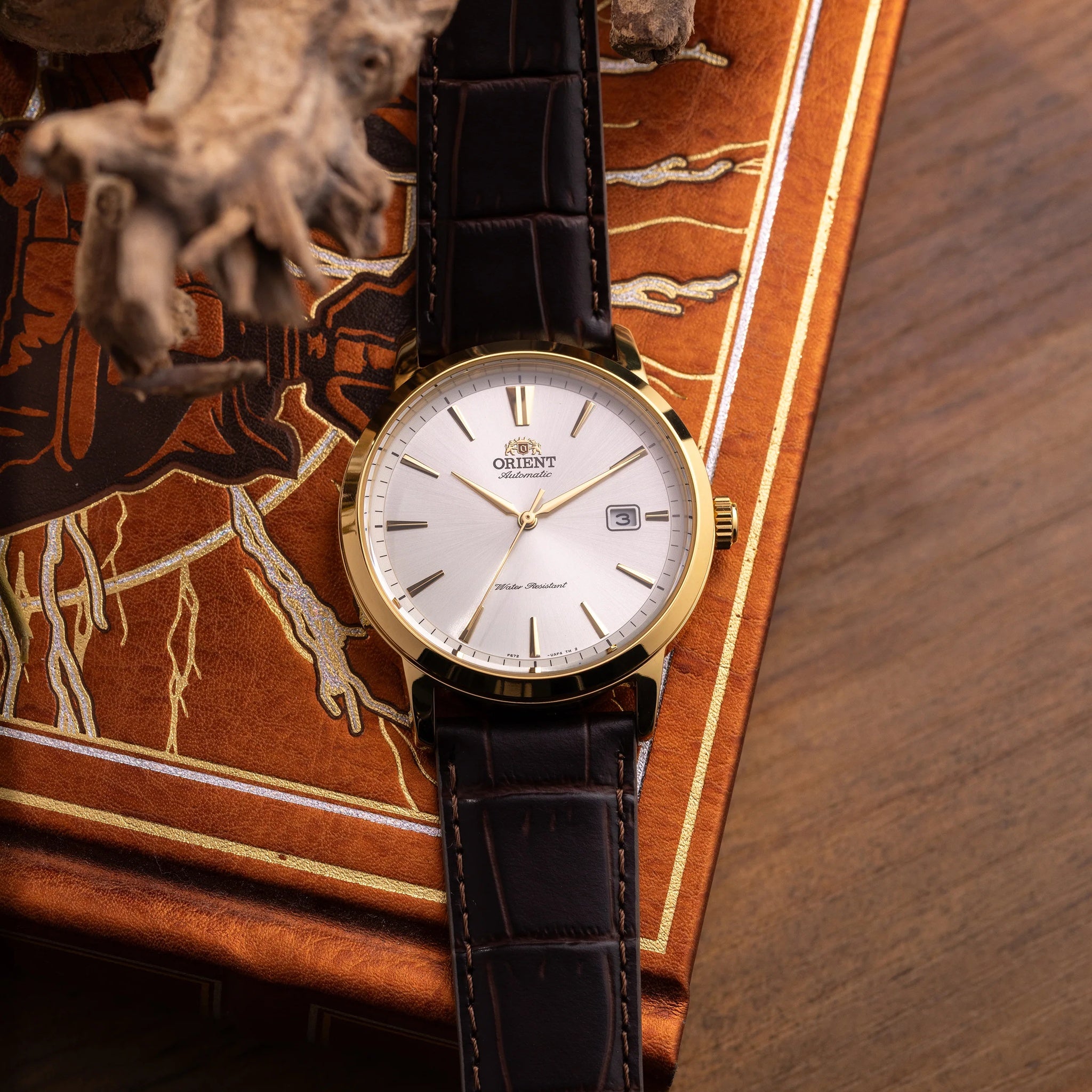 Montre Orient Contemporary RA-AC0F04S30B Doré Automatique