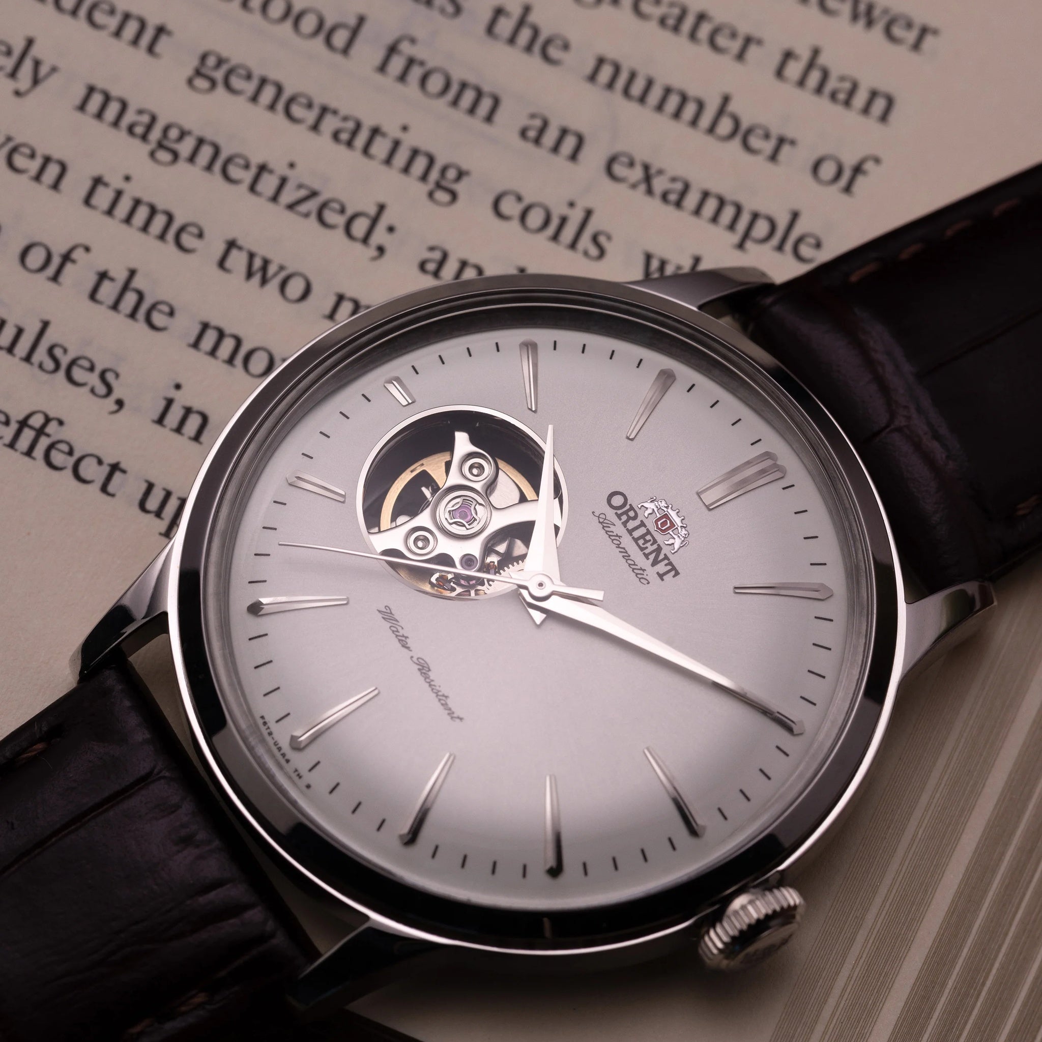 Montre Orient Bambino RA-AG0002S30B Cœur ouvert Blanc Automatique