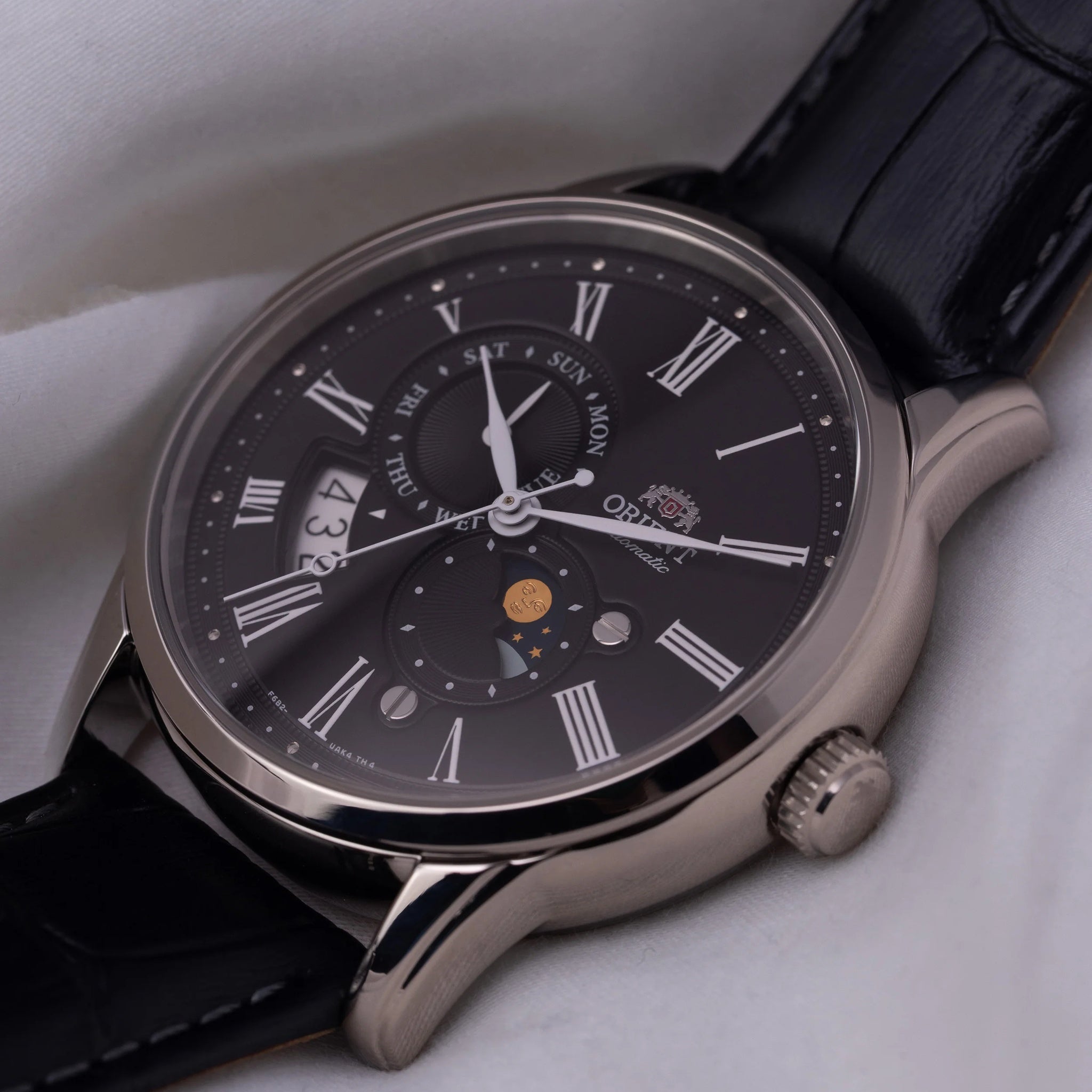 Montre Orient Classic RA-AK0010B30B Sun & Moon Noir Solaire