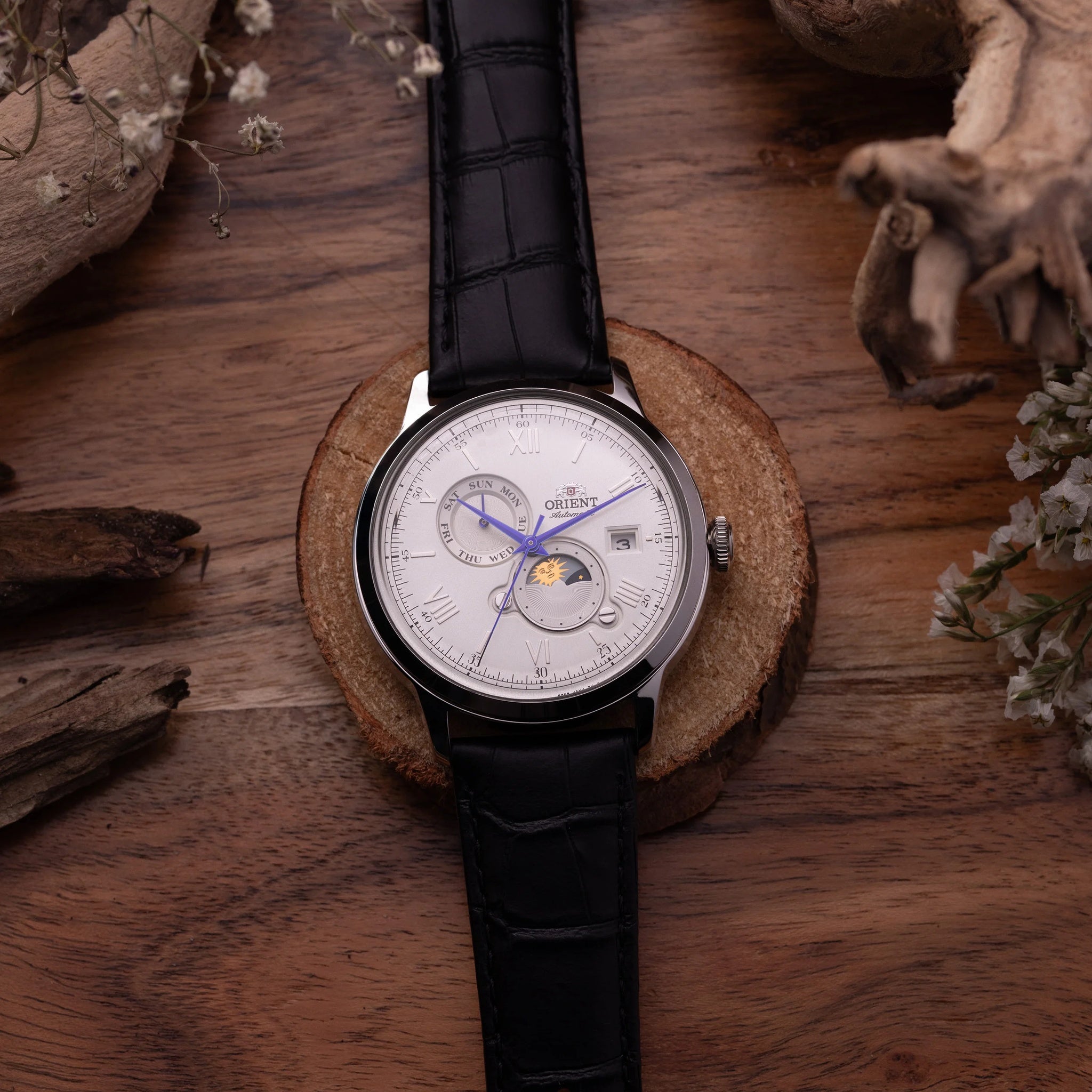 Montre Orient Bambino RA-AK0802S30B Sun&Moon Blanc Automatique
