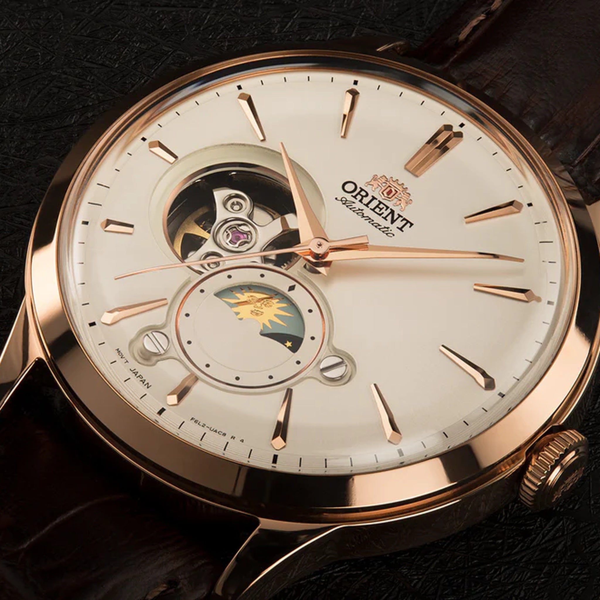 Montre Orient Classique RA-AS0102S30B Cœur ouvert Sun&Moon Blanc Automatique
