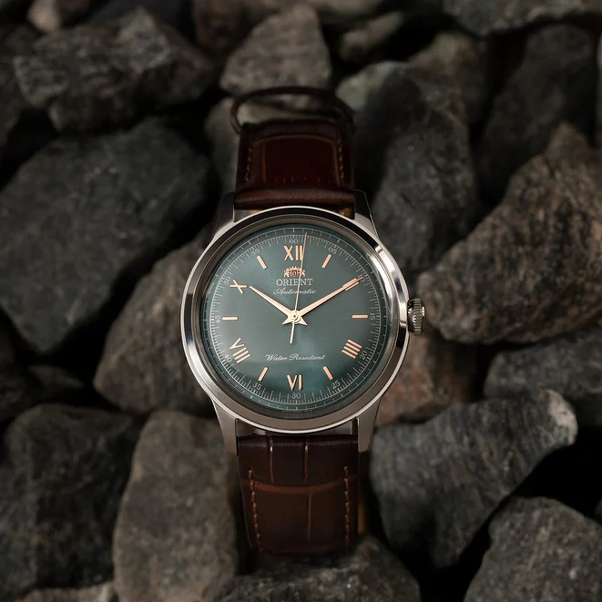 Montre Orient Bambino RA-BB0001E30B 38mm Chiffres Romains Vert Automatique