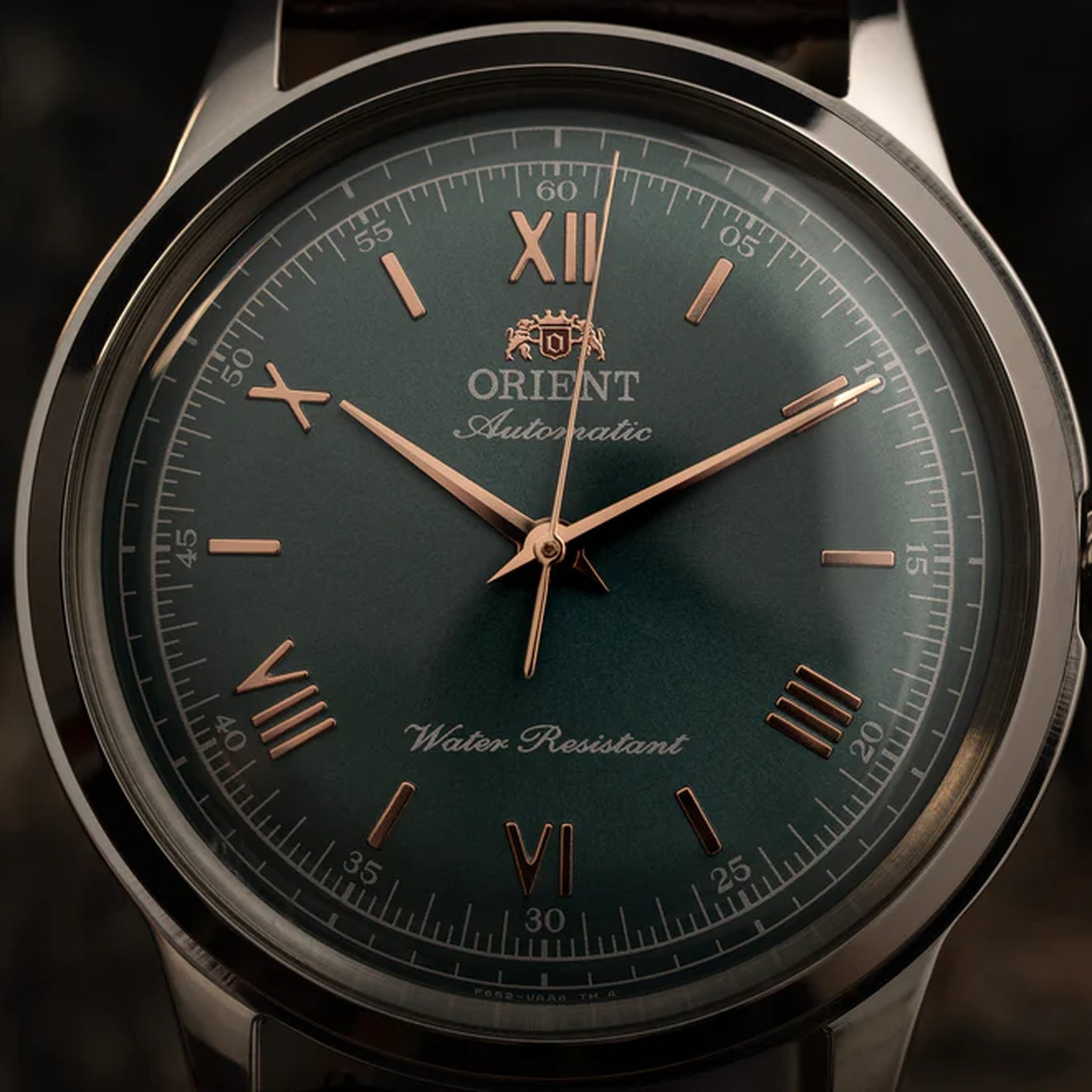 Montre Orient Bambino RA-BB0001E30B 38mm Chiffres Romains Vert Automatique