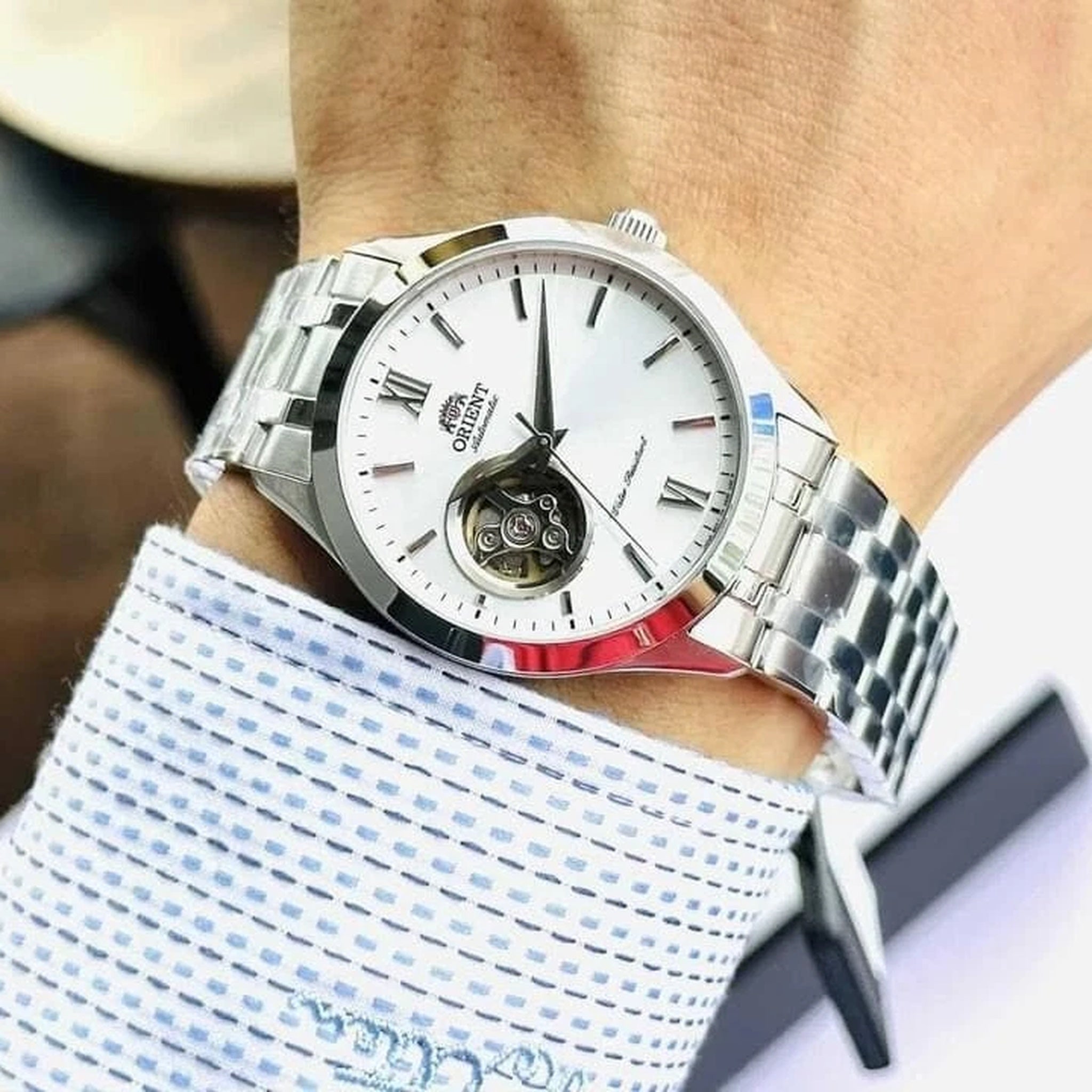 Montre Orient Contemporary TAG03001W0 Cœur ouvert Argenté Automatique
